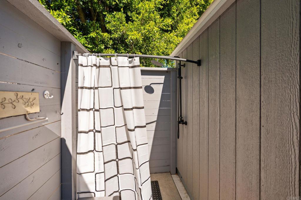 1222 LUPINE HILLS Drive