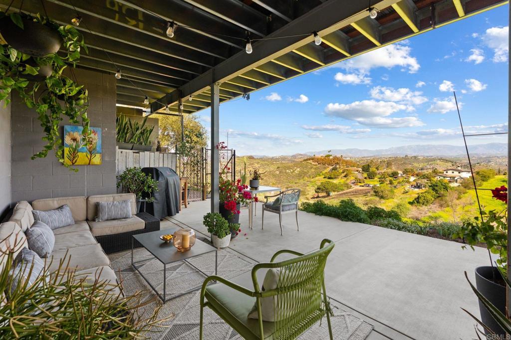 6937 KELLYN Lane