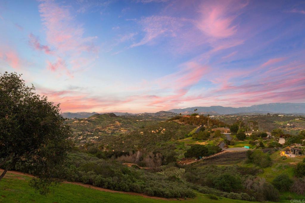 6937 KELLYN Lane