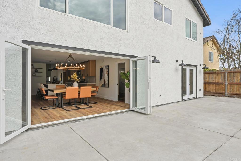 1416 EASTVIEW Court