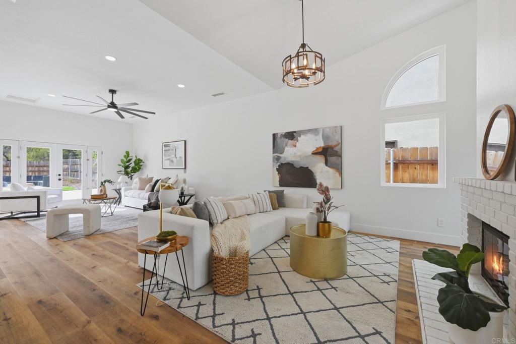 1416 EASTVIEW Court