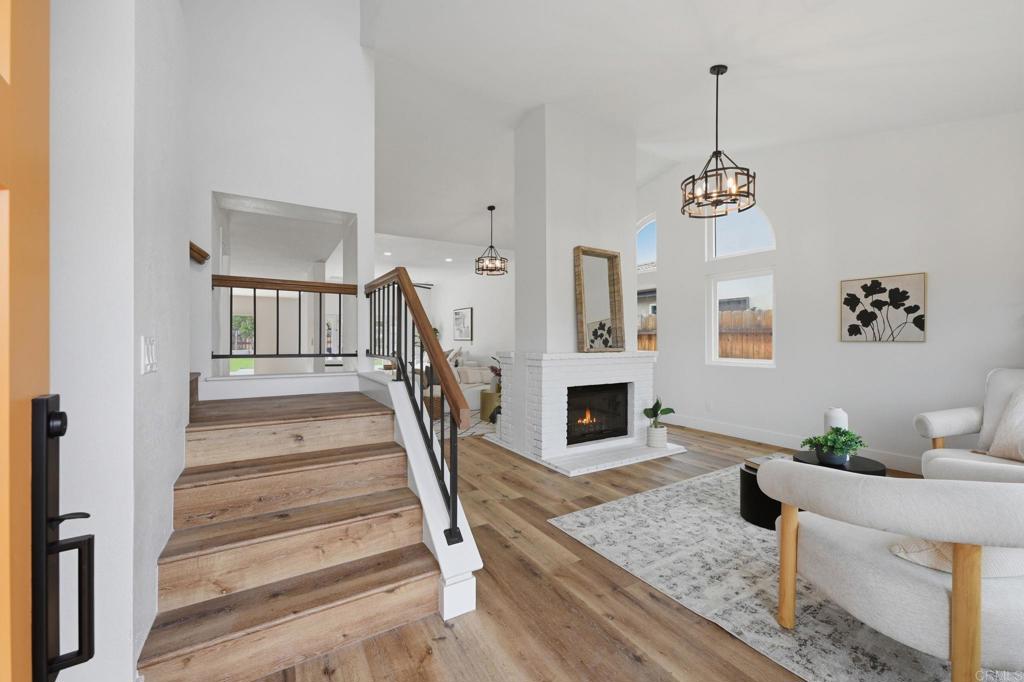 1416 EASTVIEW Court