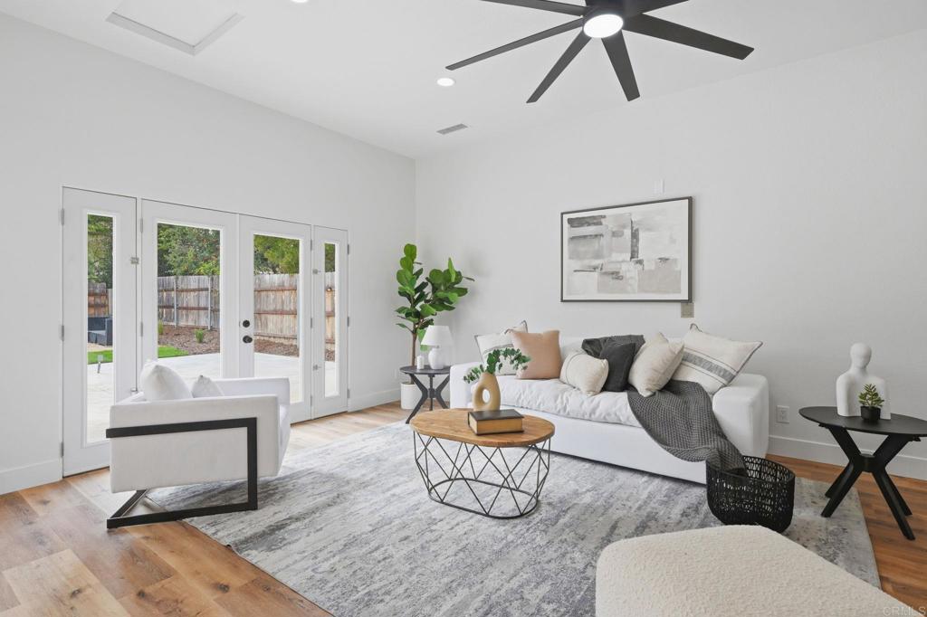 1416 EASTVIEW Court