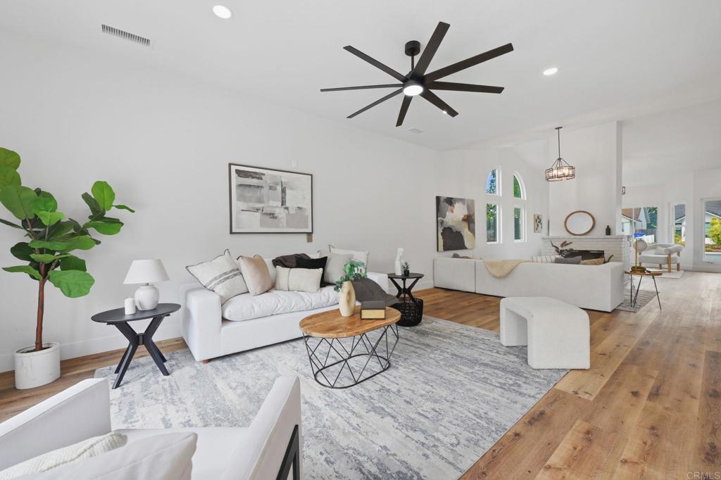 1416 EASTVIEW Court