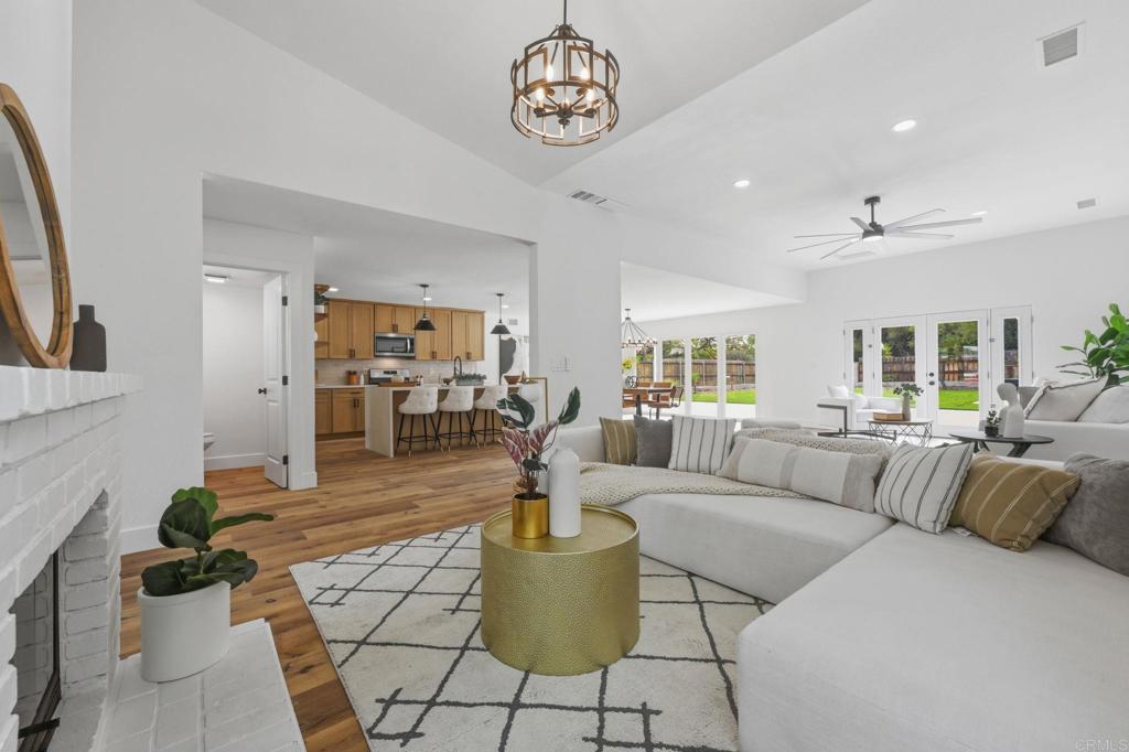 1416 EASTVIEW Court