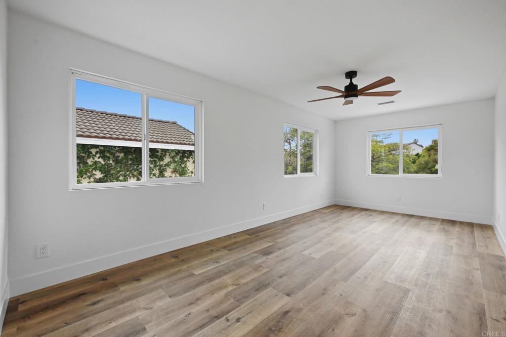1416 EASTVIEW Court