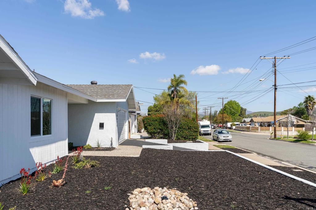 9470 Saint Andrews Drive