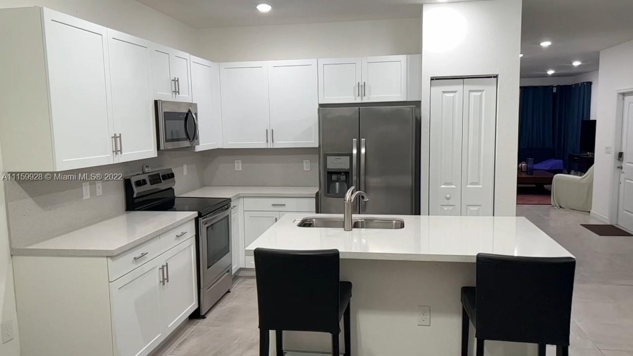20610 NE 2nd Ct Unit: 0