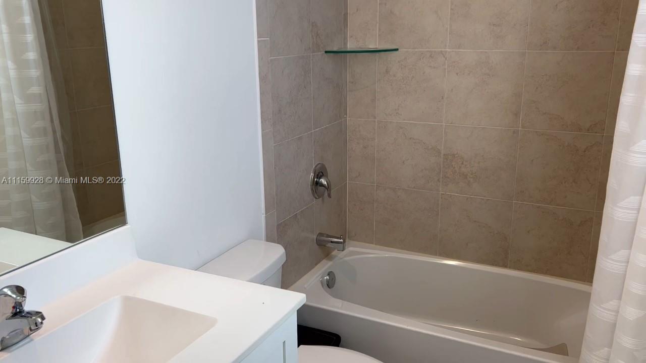 20610 NE 2nd Ct Unit: 0