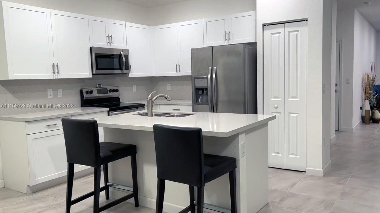 20610 NE 2nd Ct Unit: 0