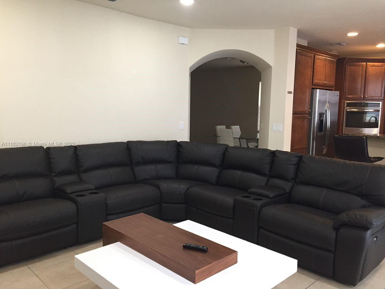 8858 NW 101st Pl