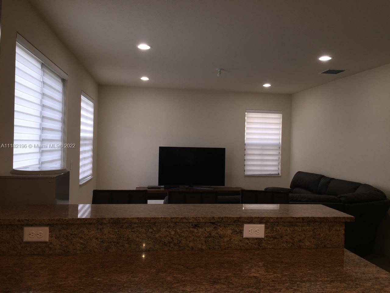 8858 NW 101st Pl