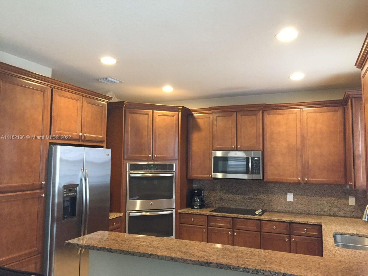 8858 NW 101st Pl