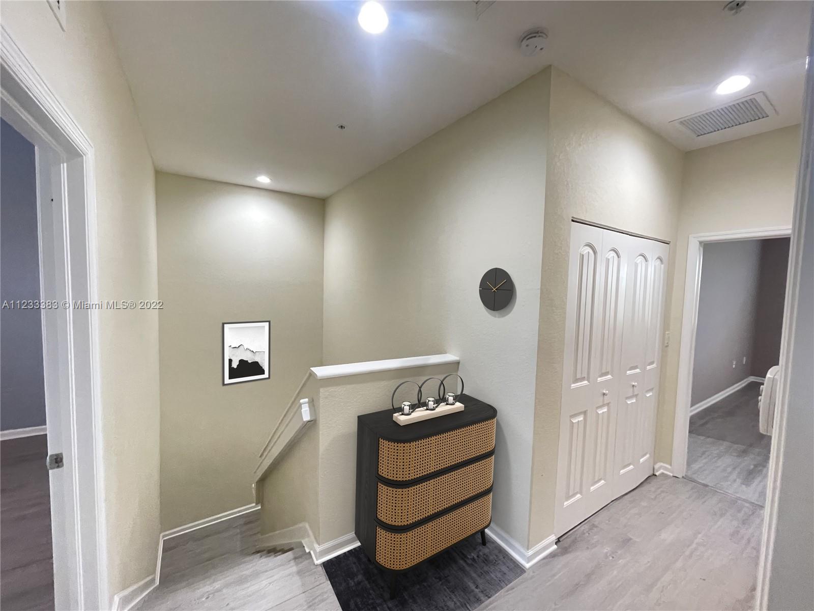 625 SW 3rd Ave
