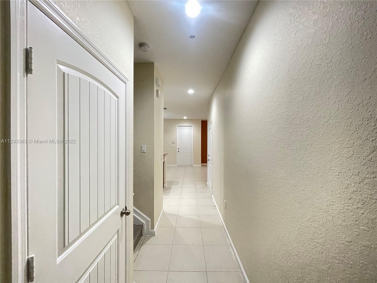 625 SW 3rd Ave