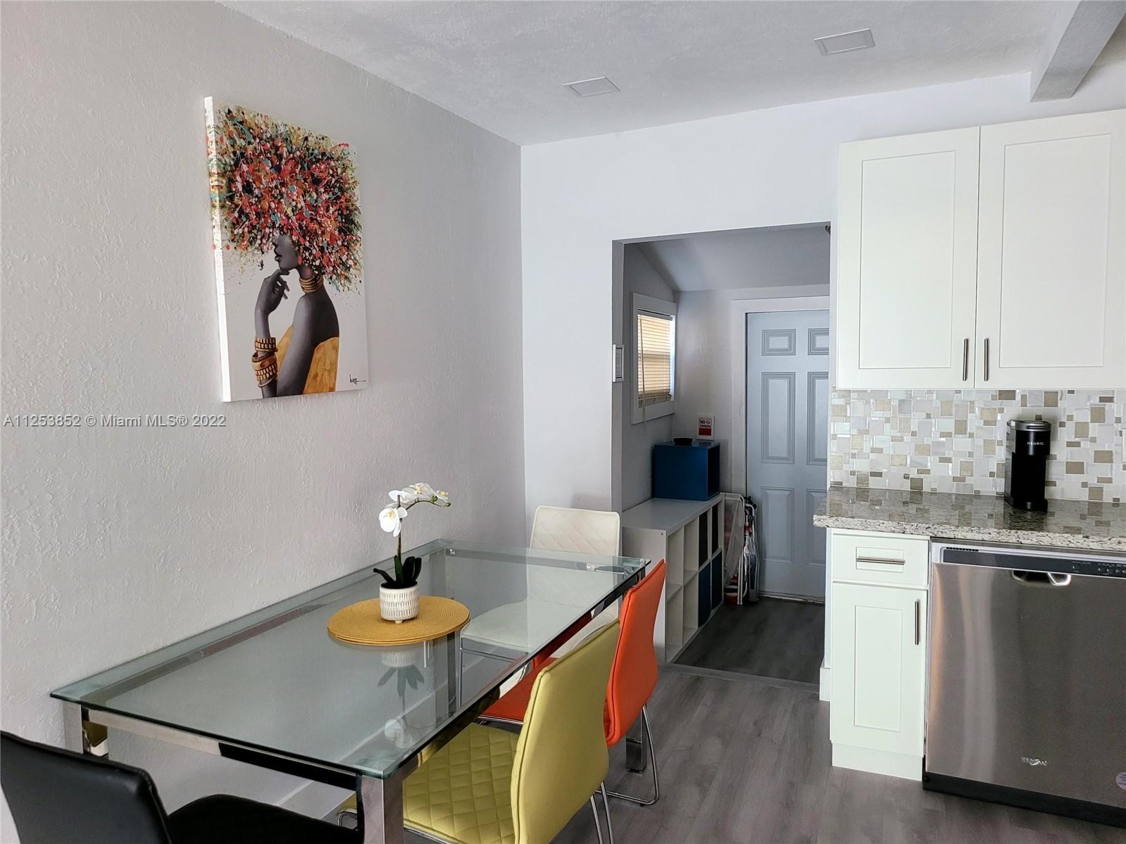 1318 NW 42nd St Unit: 0