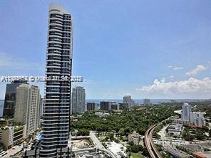 79 SW 12th St Unit: 3205