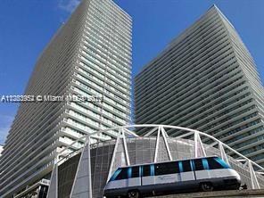 79 SW 12th St Unit: 3205