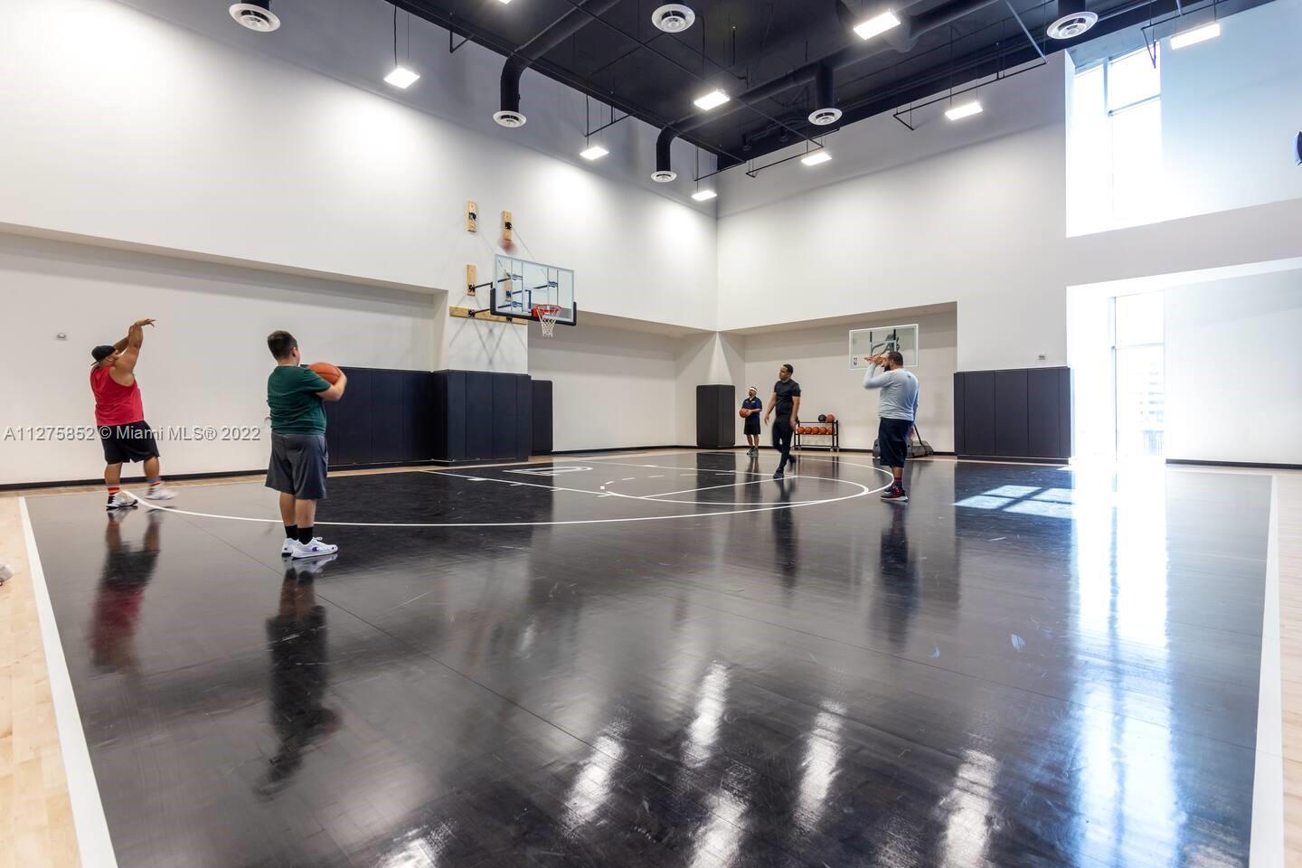 851 NE 1st Ave Unit: 307