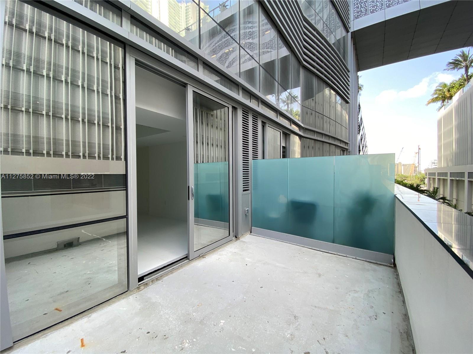 851 NE 1st Ave Unit: 307