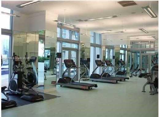 90 SW 3rd St Unit: 3012