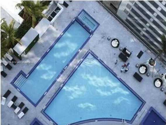 90 SW 3rd St Unit: 3012