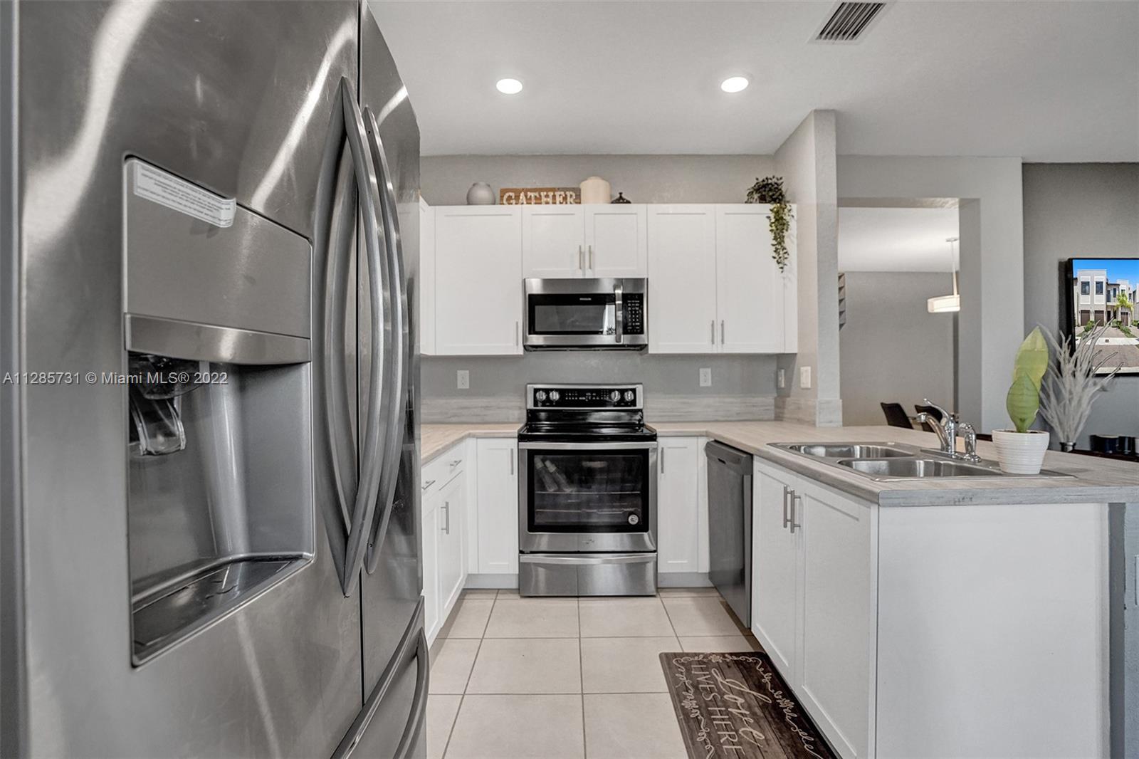 395 NE 211th Ter