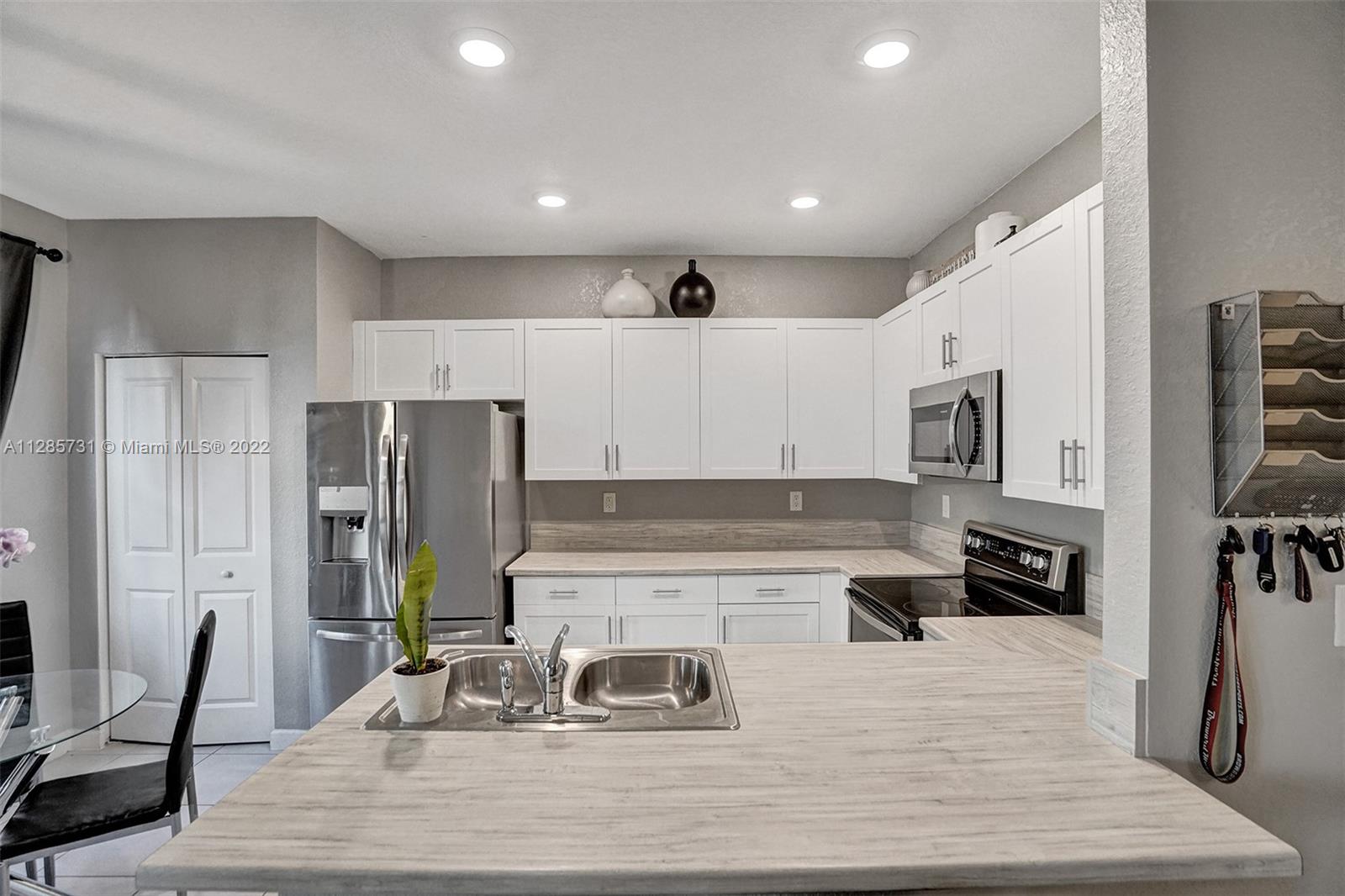 395 NE 211th Ter