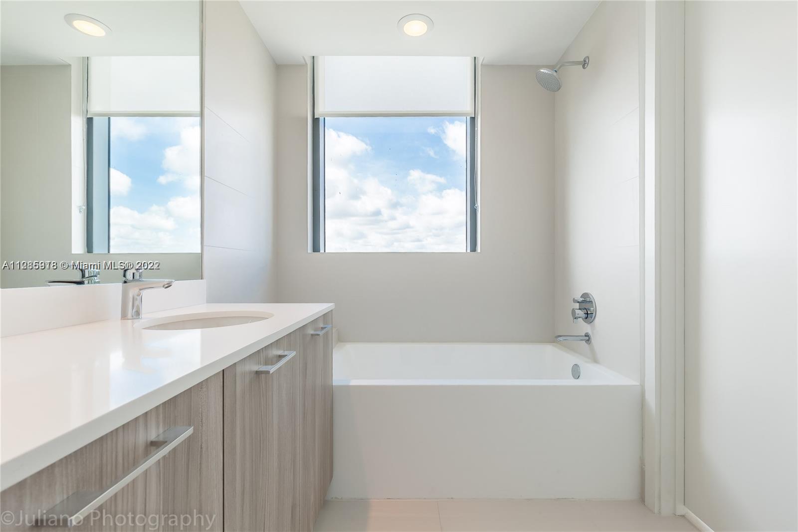 501 NE 31ST ST Unit: 2309