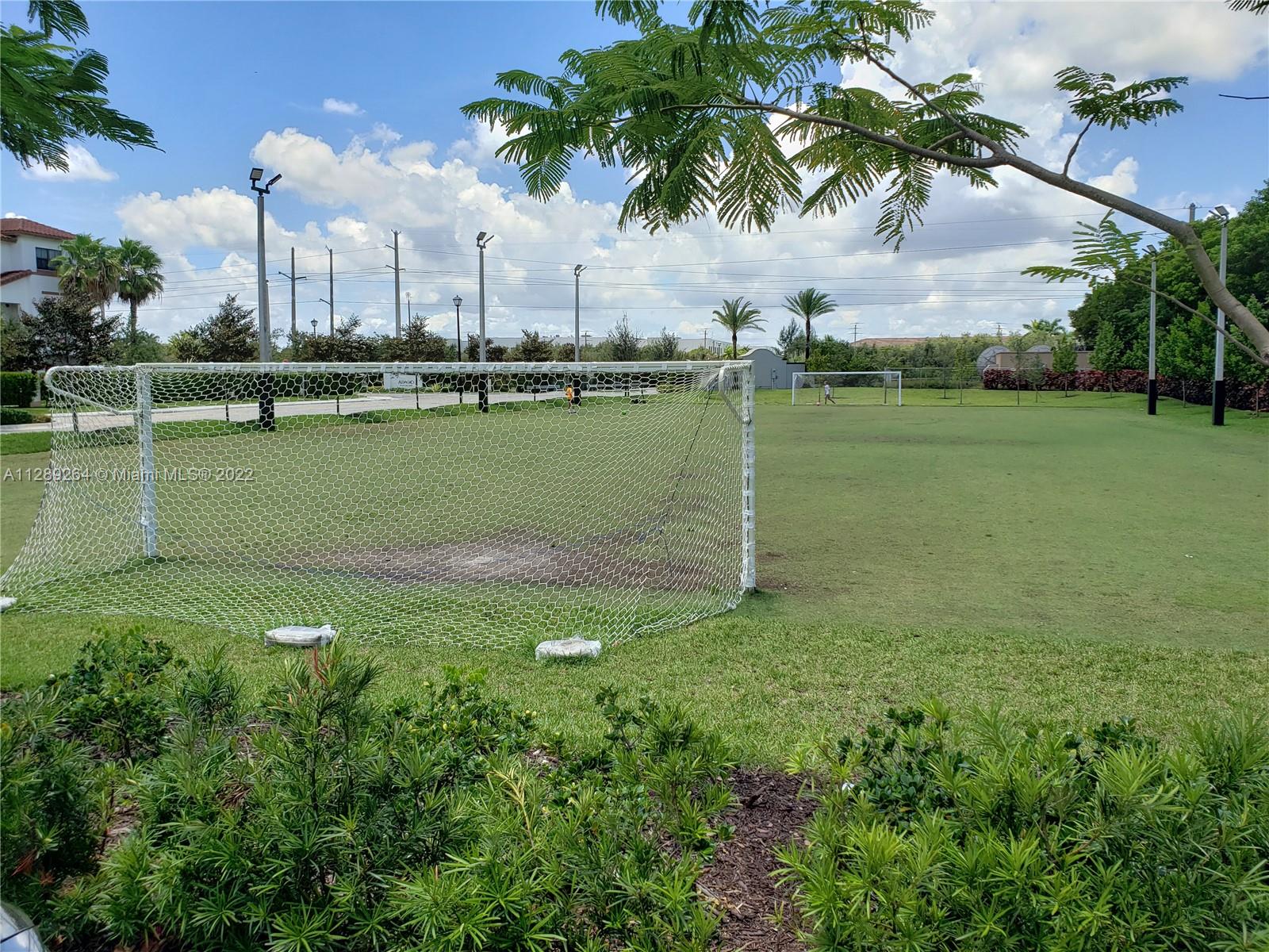 8858 NW 101st Pl