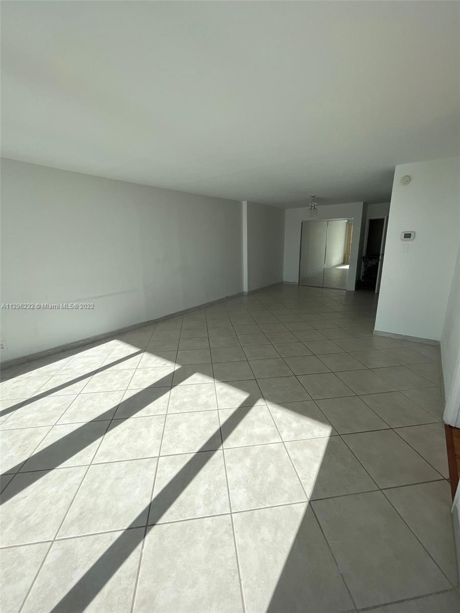 6770 Indian Creek Dr Unit: 11H