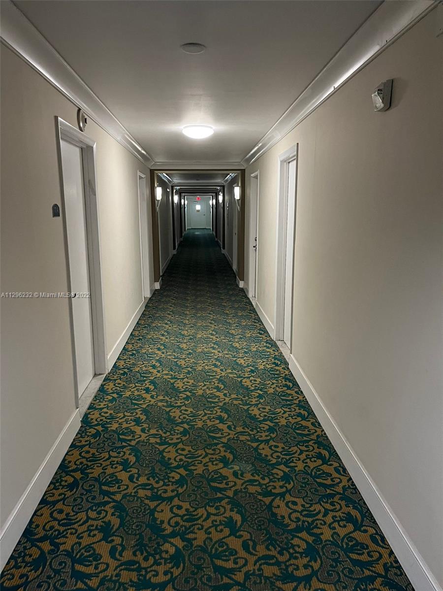 6770 Indian Creek Dr Unit: 11H