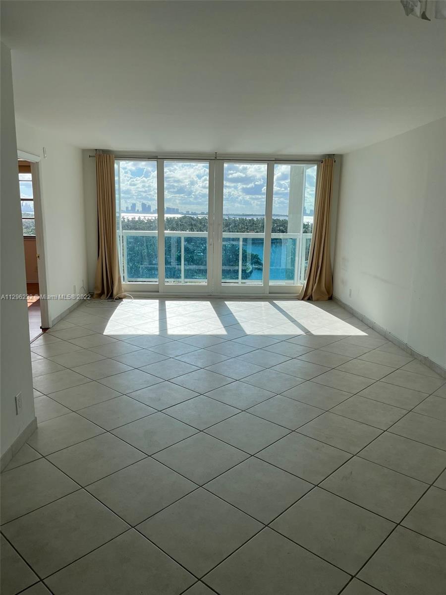 6770 Indian Creek Dr Unit: 11H