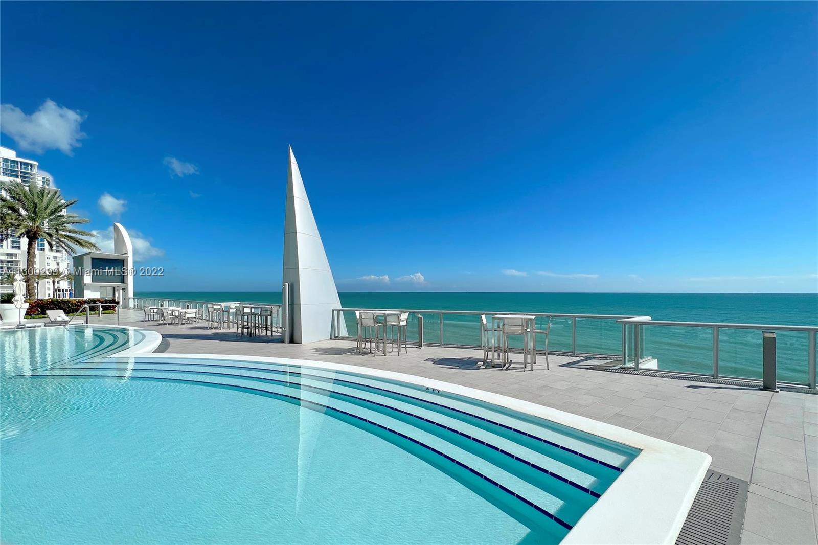 17121 Collins Ave Unit: 4803