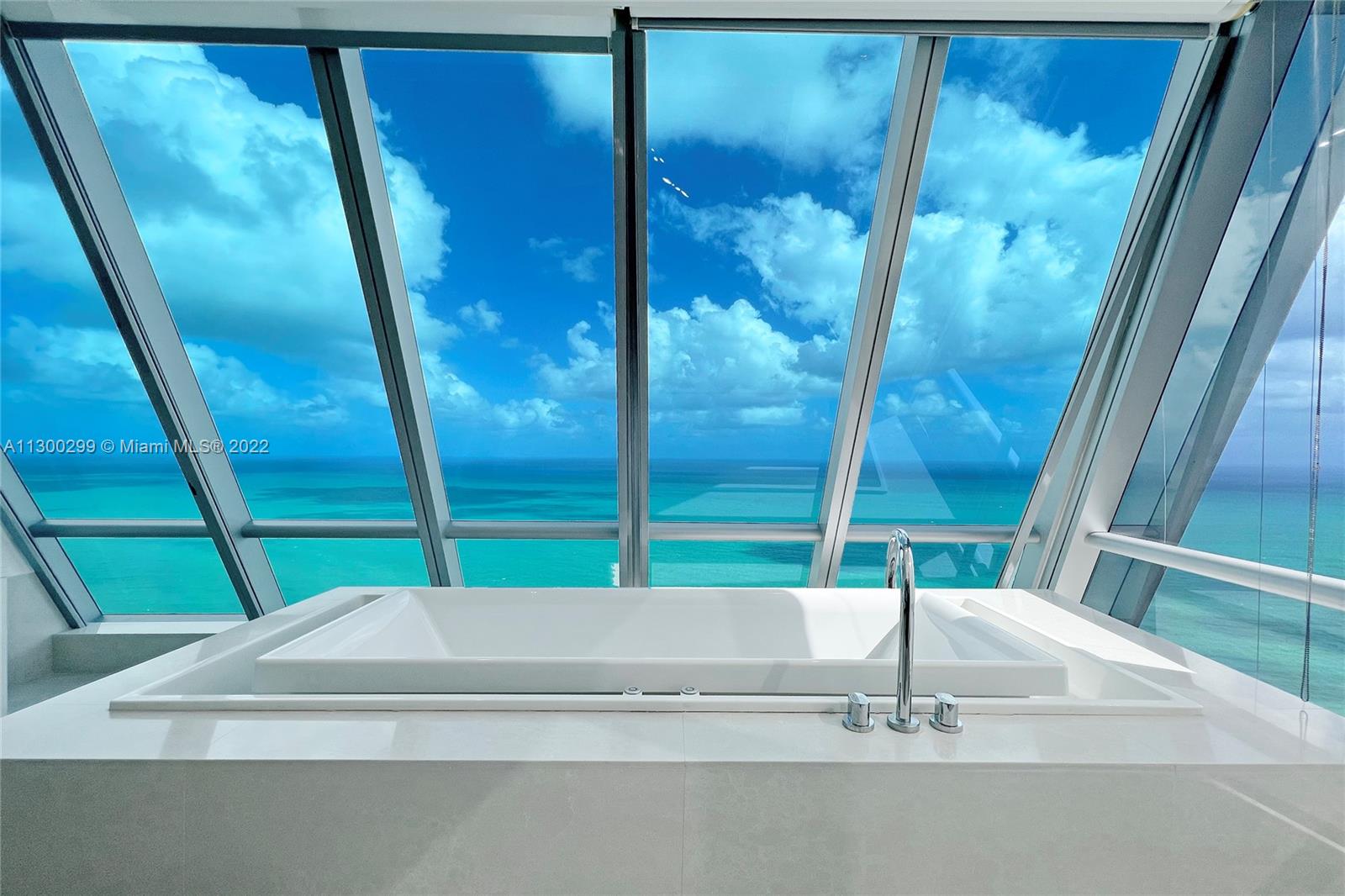 17121 Collins Ave Unit: 4803