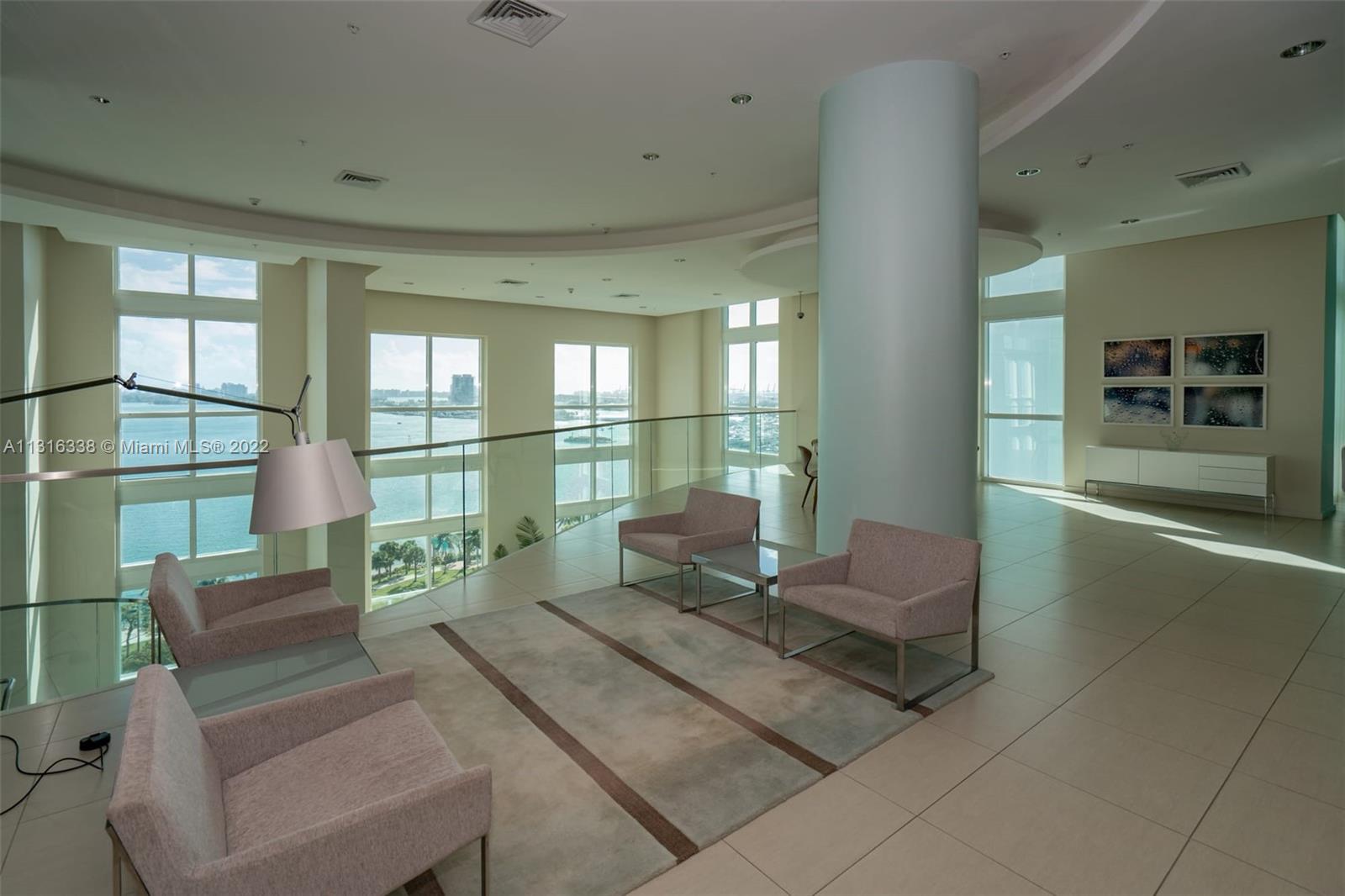 1900 N Bayshore Dr Unit: 4404