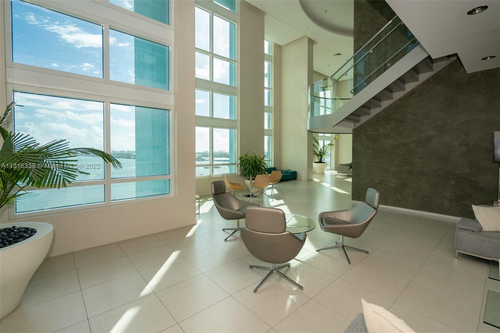 1900 N Bayshore Dr Unit: 4404