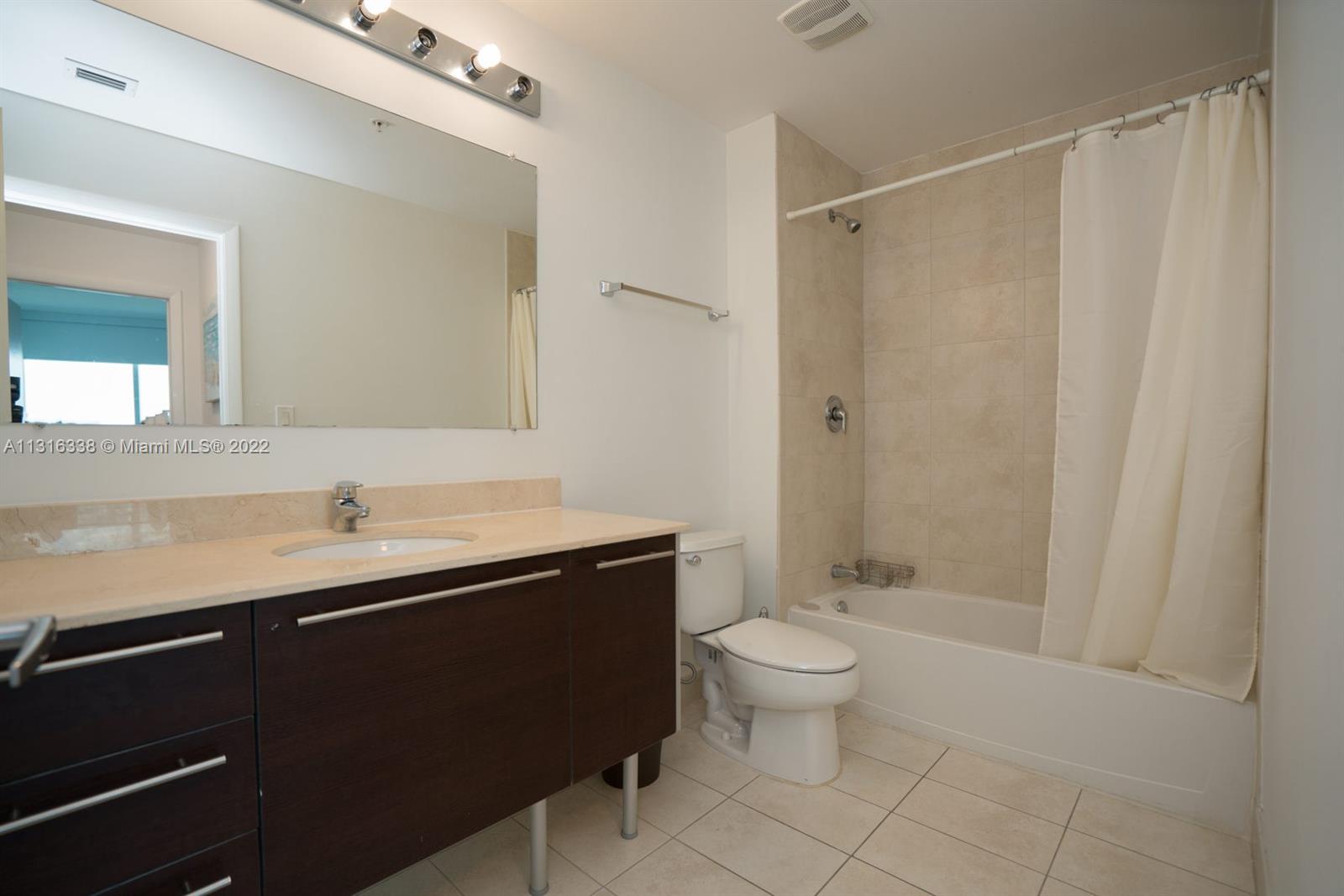 1900 N Bayshore Dr Unit: 4404