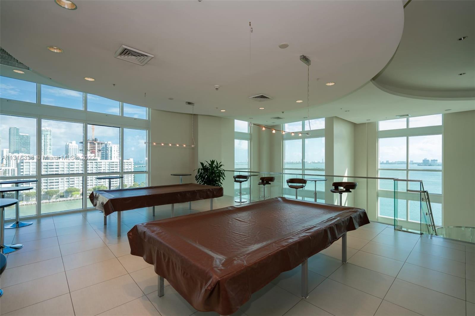 1900 N Bayshore Dr Unit: 4404