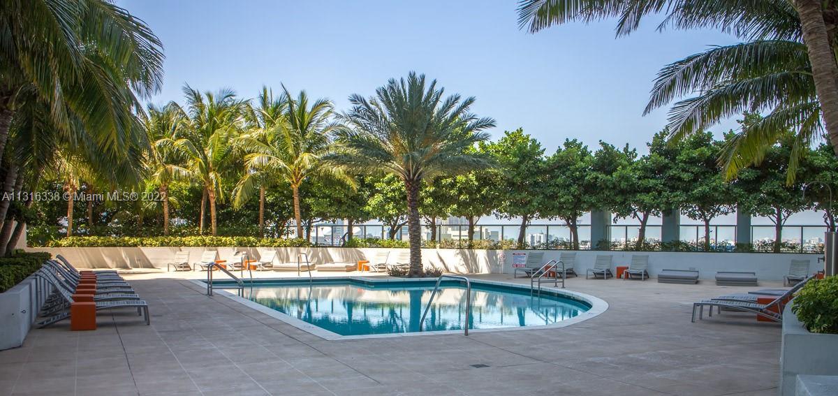 1900 N Bayshore Dr Unit: 4404