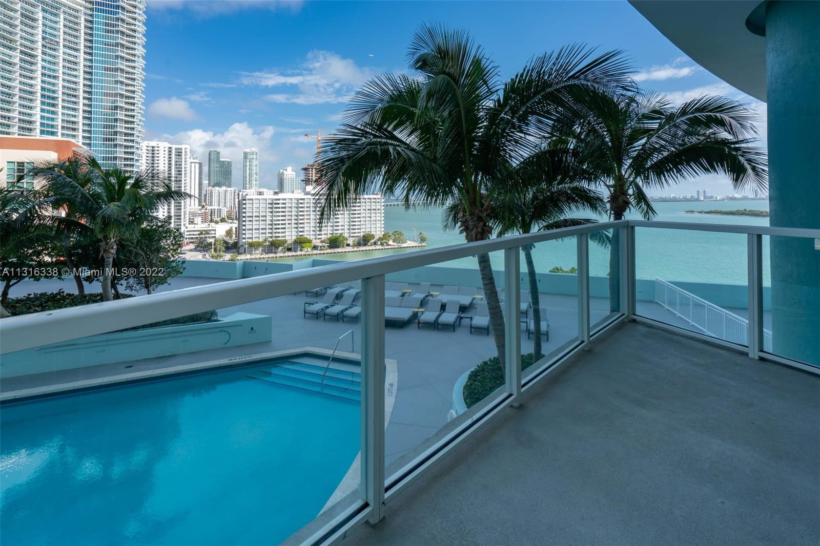 1900 N Bayshore Dr Unit: 4404