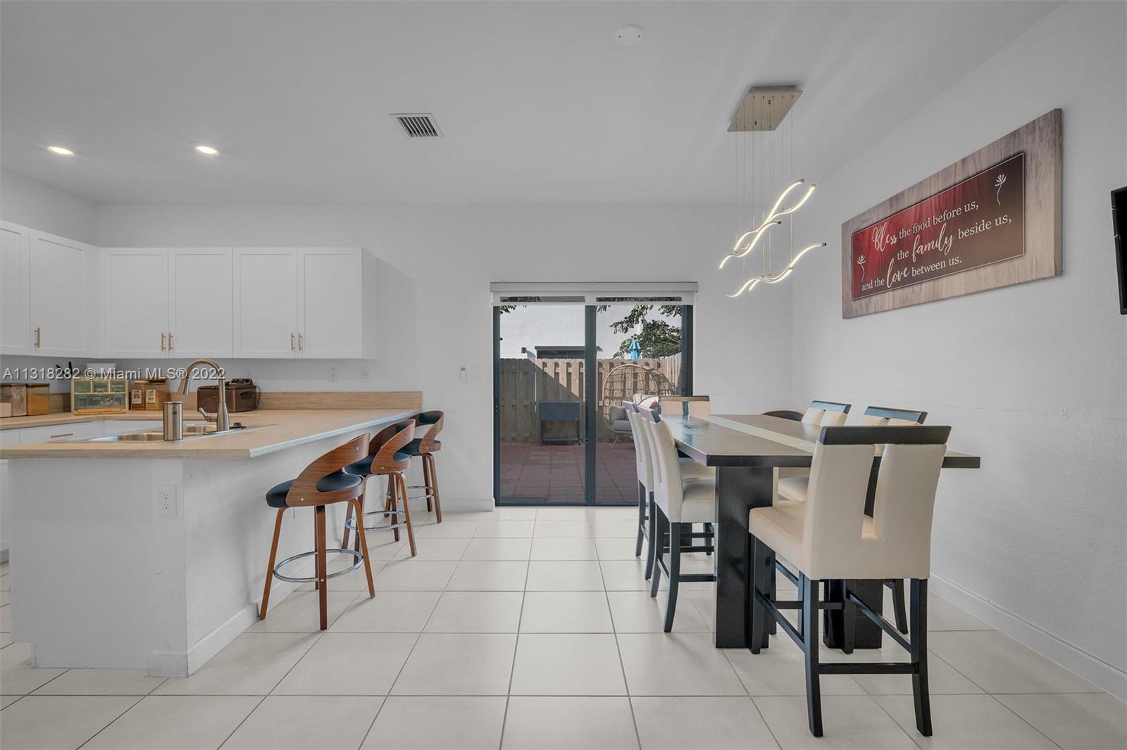 21452 NE 3rd Path Unit: 21452