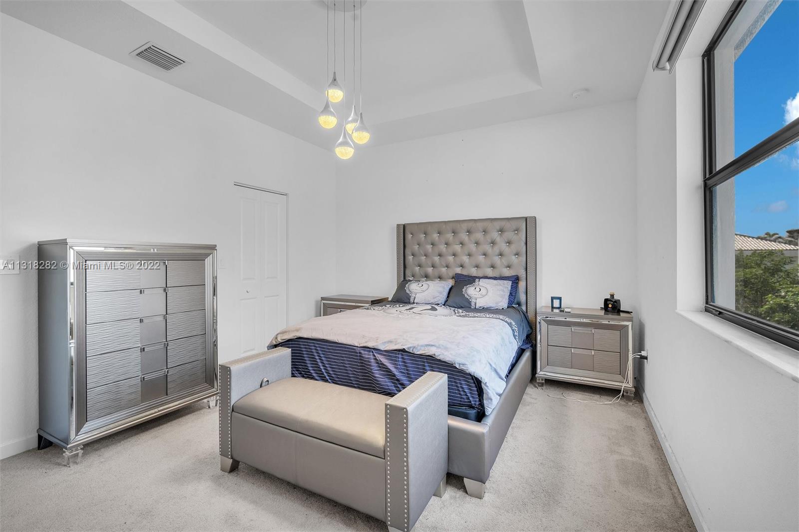 21452 NE 3rd Path Unit: 21452