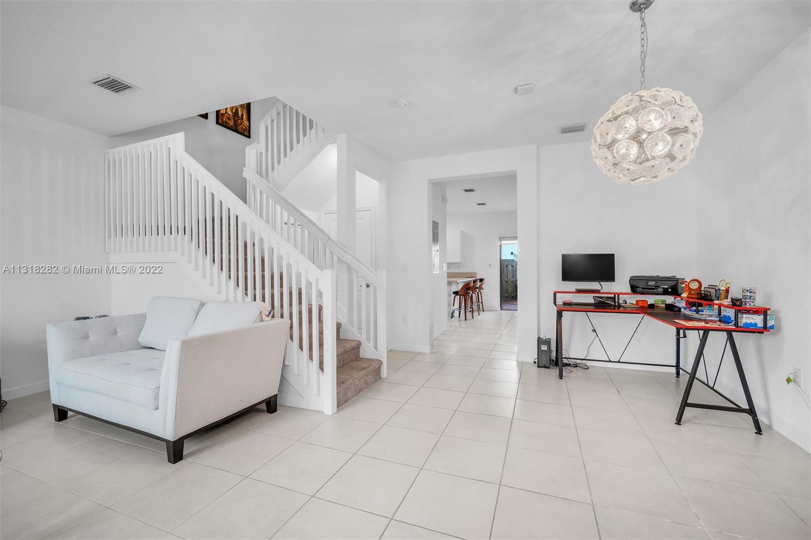 21452 NE 3rd Path Unit: 21452