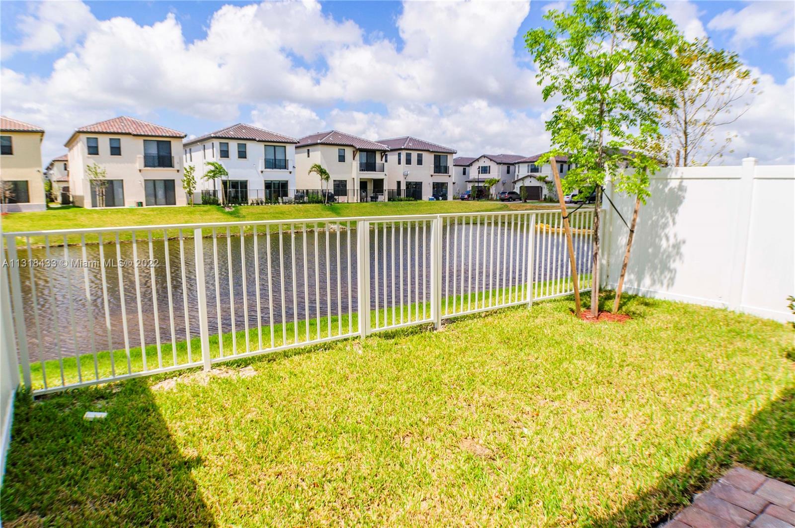 3313 W 94th Ter Unit: 3313