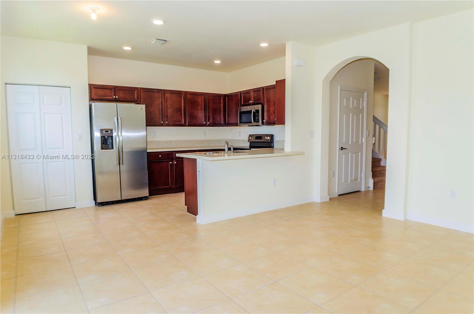 3313 W 94th Ter Unit: 3313