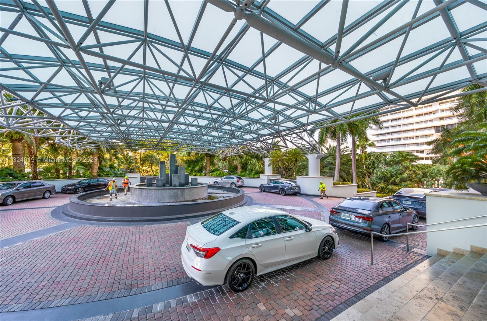 1643 Brickell Ave Unit: 1603