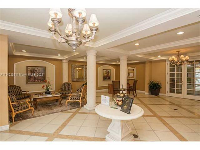 533 NE 3rd Ave Unit: 123