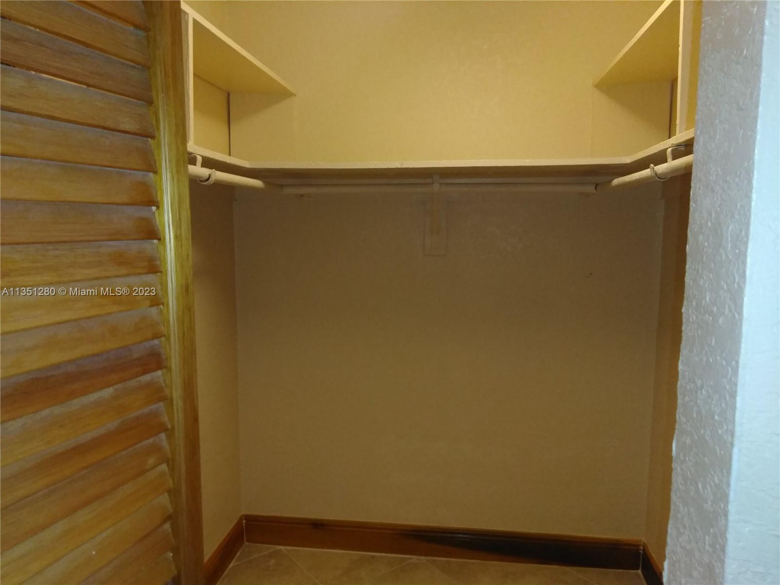 8315 SW 72nd Ave Unit: 216B