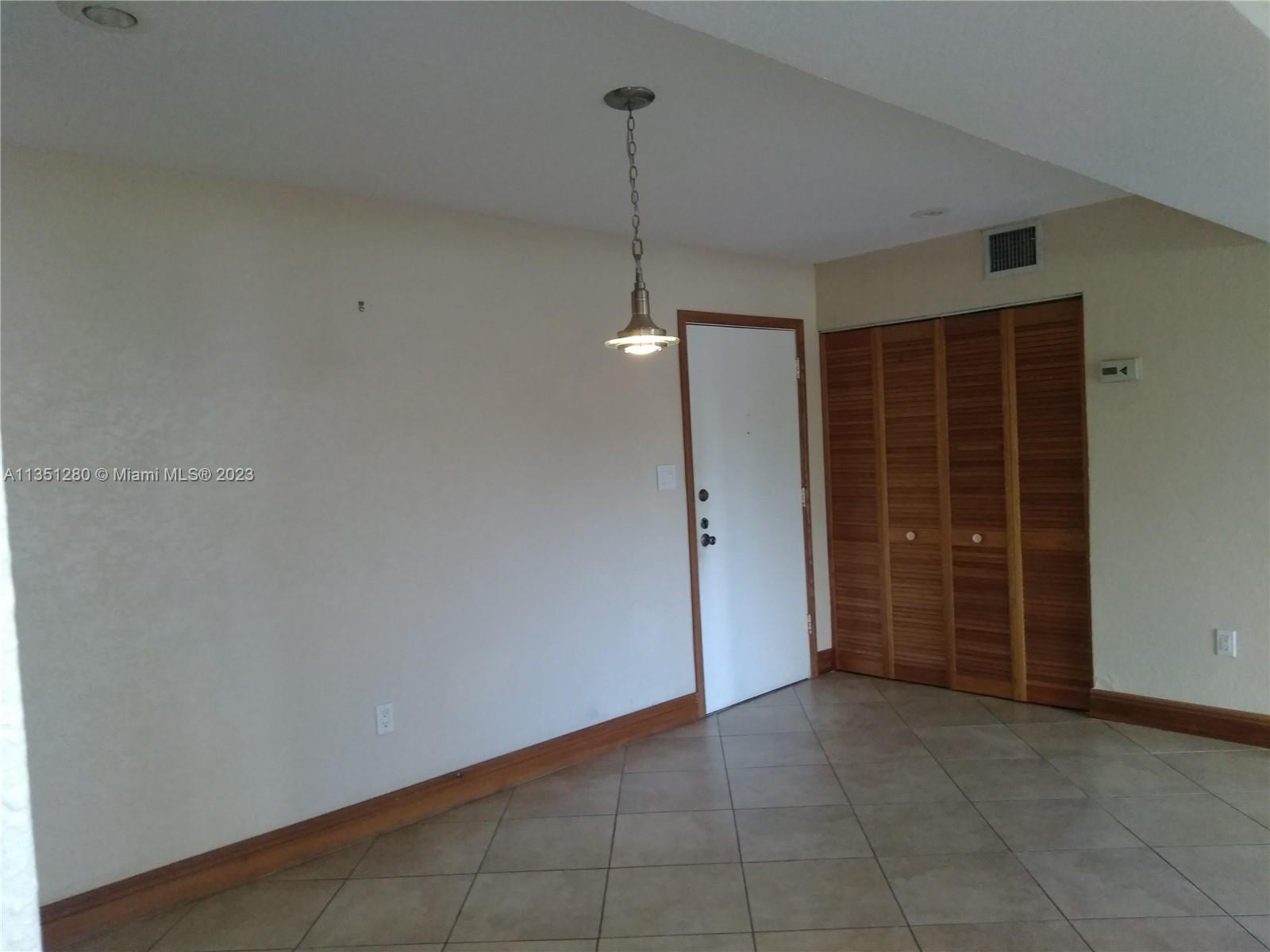 8315 SW 72nd Ave Unit: 216B